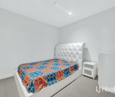 Exquisite Urban Living at Swanston Square - 2-Bedroom Apartment for... - Photo 5