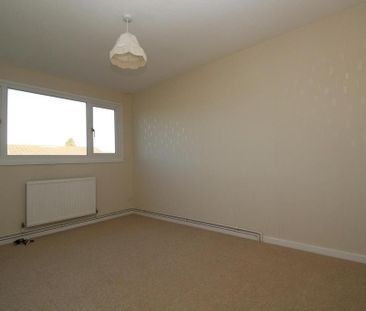 3 bedroom house to rent - Photo 2