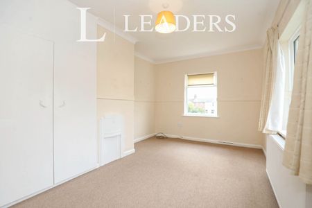 3 bedroom house to rent Nicholas Road, Irthlingborough, Wellingborough, Northamptonshire, NN9 - Photo 4