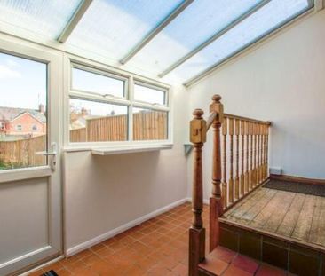 2 bedroom terraced house to rent - Photo 2