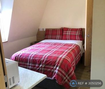 1 bedroom in a house share to rent - Photo 6