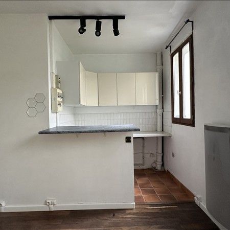 1 pièce - 17,42 m² - 1er étage - Colocation non autorisée - Photo 4