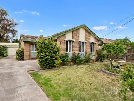 26 Clowes Street, Melton South - Photo 5