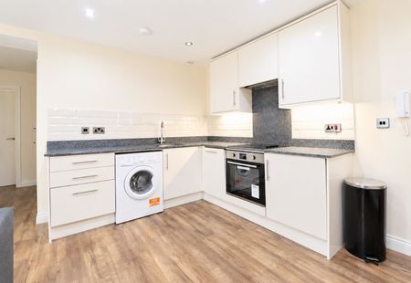 Brunswick Court, Leeds City Centre, LS2 7SA - Photo 3