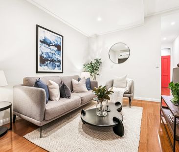 Spacious & Versatile Terrace in the Heart of Surry Hills - Photo 1