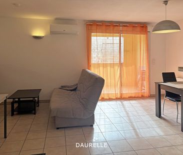 Location Appartement 2 pièces 42m² CHATEAURENARD 13160 - Photo 1