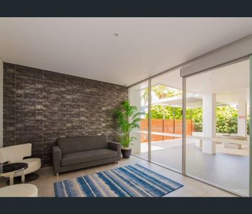 602/26 Spendelove Avenue Southport - Photo 3