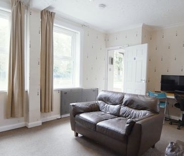 51 Flaxman Avenue - Photo 2