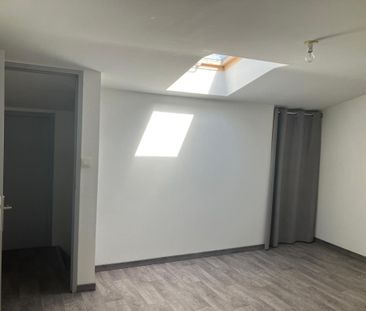 Location Appartement 2 pièces 54m² LIBOURNE 33500 - Photo 5