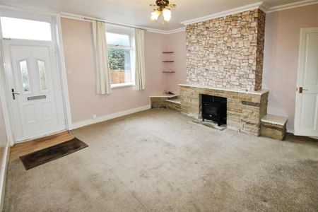 2 bedroom terraced house to rent - Photo 2