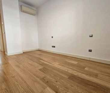 Planta baja de alquiler en Calle de Juan Daniel Fullaondo, Valdebeb... - Photo 5