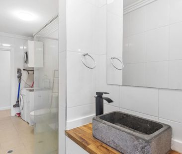 Convenient Furnished Apartment Living in East Brisbane - Photo 5