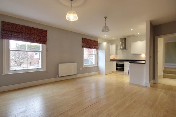 Maitland House, Spa Road - Photo 1