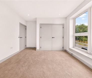 4 bedroom terraced house to rent - Photo 6