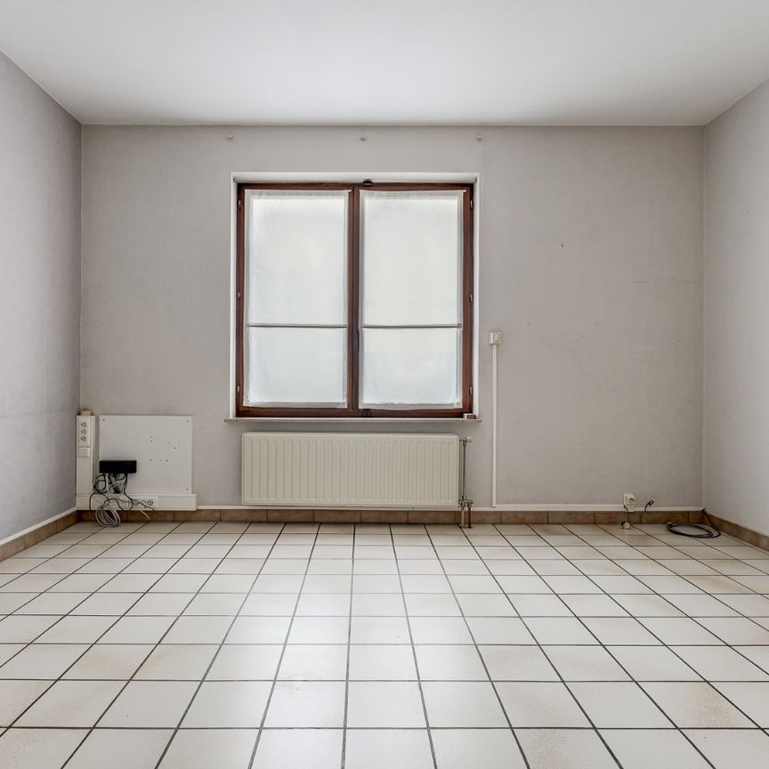 Rustig gelegen woning met grote tuin in Kuringen - Photo 1