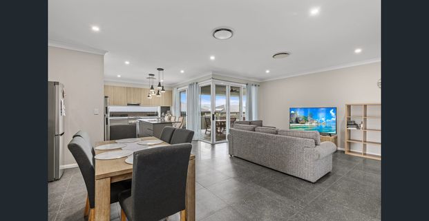 Four Bedroom Home in Windmill Hill - Photo 1