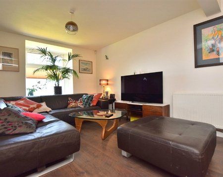 Priory Road, Gloucester, Gloucestershire, GL1 - Photo 4