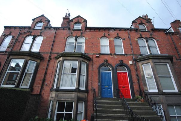 27 St Michaels Road, Leeds, LS6 3BG - Photo 1