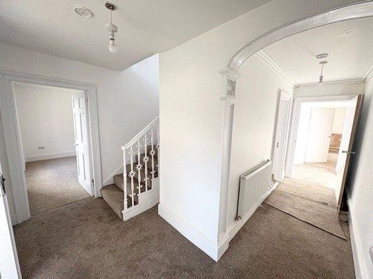 4 bedroom detached house to rent - Photo 1