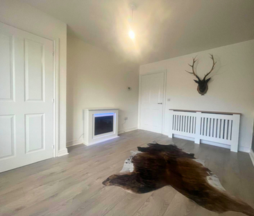 2 bedroom semi-detached house to rent - Photo 4