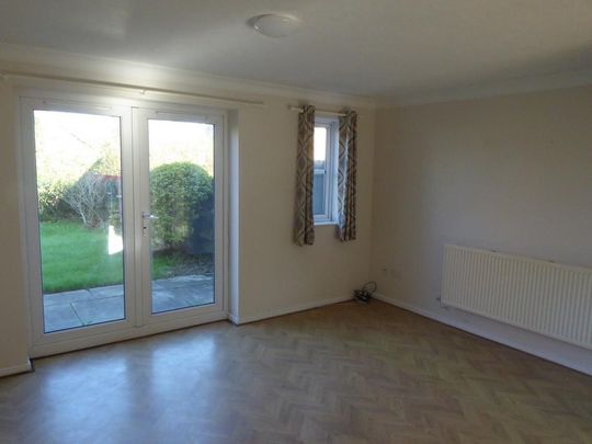 2 bedroom semi-detached house to rent - Photo 1