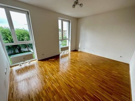 *** wunderschöne Ruhige 2-Zimmer-Wohnung **** - Balkon - zentrale Lage - - Photo 2