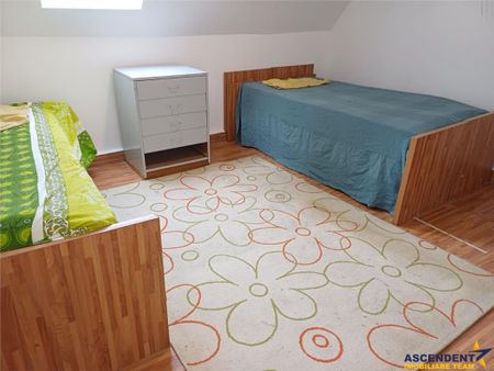 Casa si pentru cazare muncitori in zona parcului industrial - Photo 2