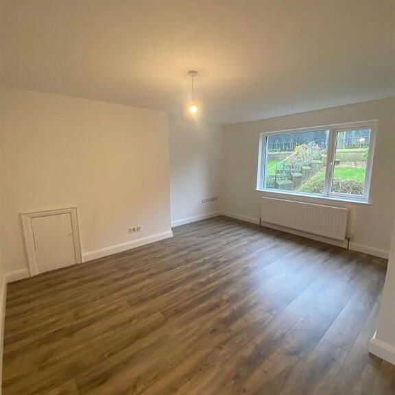 35 Pegasus Walk, Downpatrick, BT30 6QJ - Photo 1