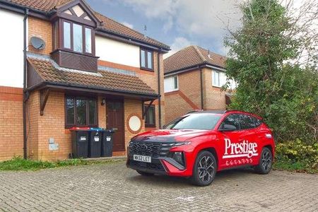 Furzton - Lovely Bedroom Home With Freshly Painted Walls & Brand New Carpets!, MK4 - Photo 5