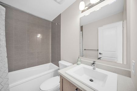 For Lease - 123 Chakra Street, Barrhaven, Ontario - Photo 2