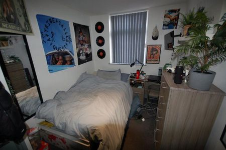 5 bedroom house to rent - Photo 2