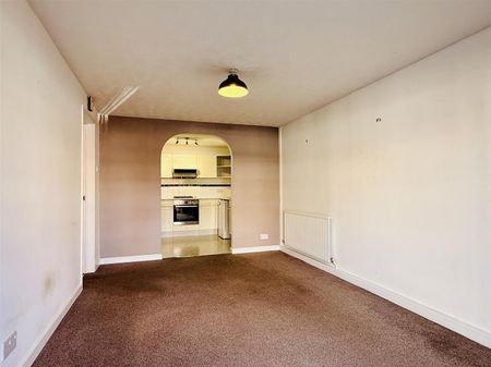 White Horse Square, Hereford - Photo 2