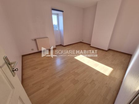 Location Maison 4 pièces 137m² CAMBRAI 59400 - Photo 4