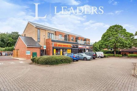 St Leger Court, Great Linford, MK14 - Photo 4