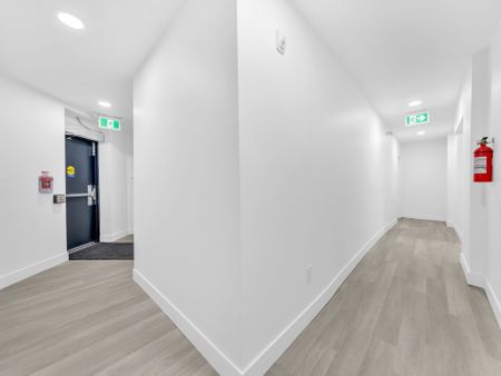 For Lease - 1804 Drouillard Road Unit# 102, Windsor, Ontario - Photo 4