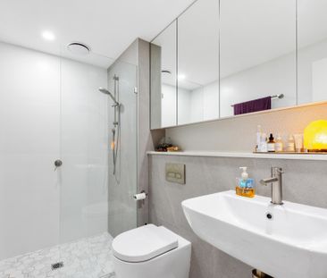 Moments from Honeysuckle Harbour - Photo 6