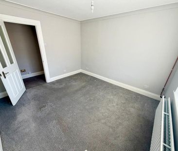 1 bedroom ground floor flat to rent - Photo 1