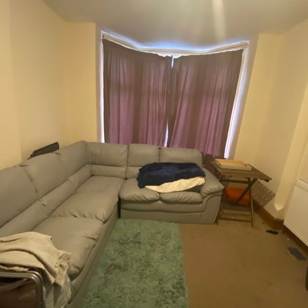 Kimbolton Avenue, Nottingham - Photo 1