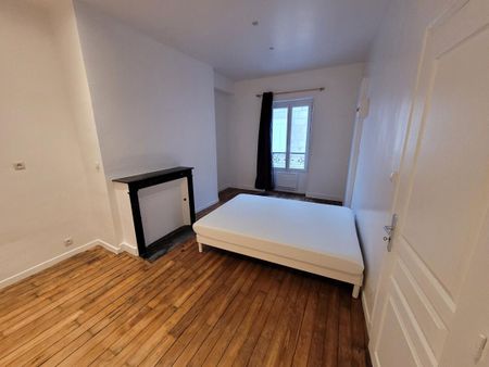 Appartement Type 3 pièces dans Brive Hyper Centre - 51m2 - 2 chambres - CALME et VUE SUR LES TOITS - Photo 2