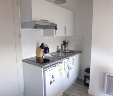Location Appartement 1 pièce 15m² POITIERS 86000 - Photo 3