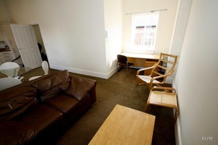 2 bedroom apartment to rent - Photo 3
