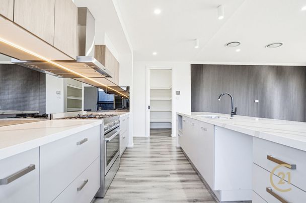 Apply Now - Century 21 | the Paramount Group - Photo 1