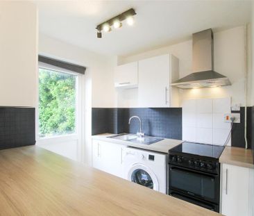 1 bedroom terraced house to rent - Photo 3