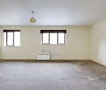 Turkey Street, Enfield, EN1 - Photo 1