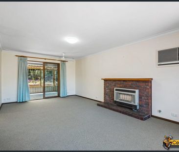 A Kalamunda Classic with Space to Make Your Own! - Photo 1