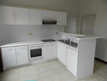 Zillebeke: ruime woning met garage en tuin. - Photo 4