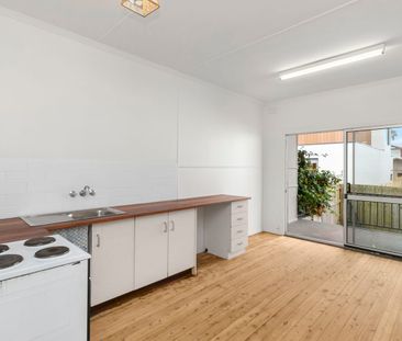 Pet Friendly Coastal Beach Shack with Ocean Views - Photo 6