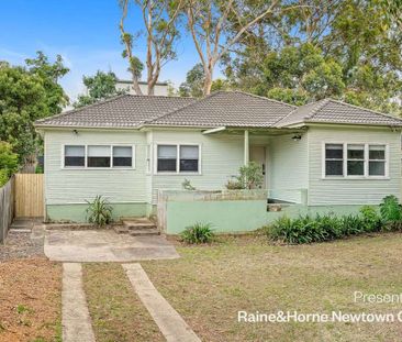 Leafy residence in a sought-after location - Photo 2