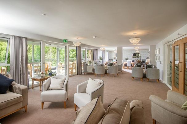 2 bedroom retirement property to rent - Photo 1