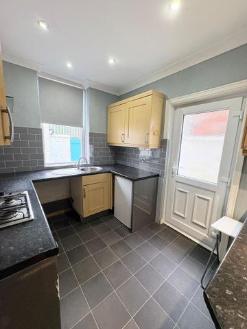 2 bedroom house to rent - Photo 4